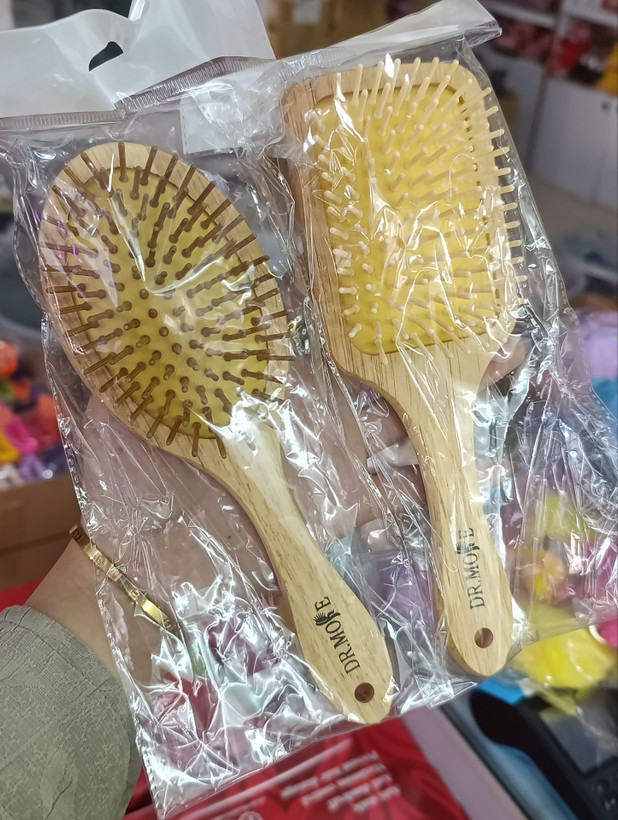بـرس مو بامــبو چوبی سایز بزرگ